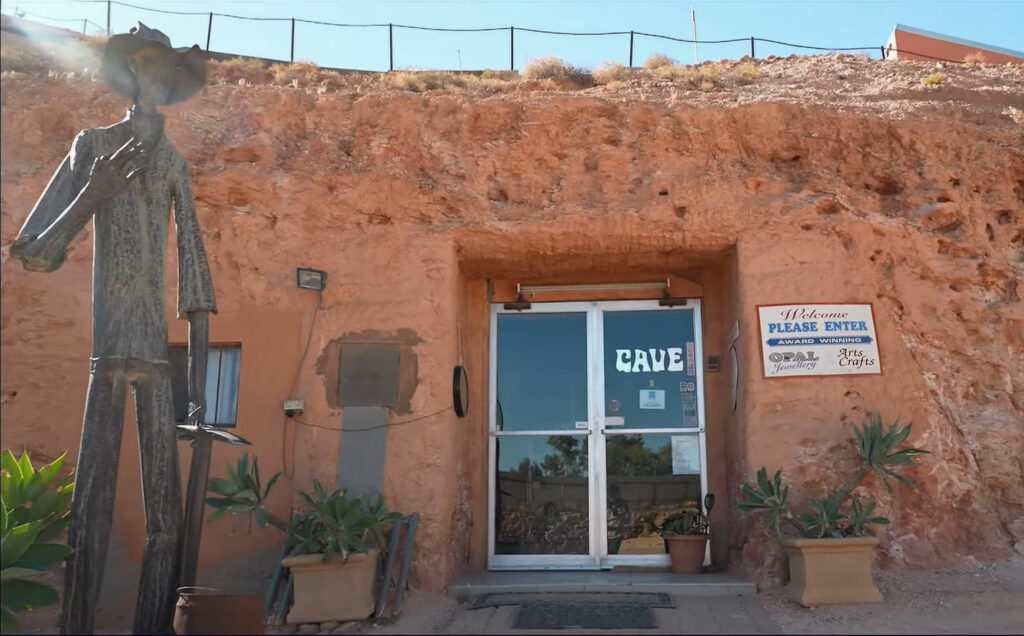 Кубер Пиди – Австралискиот град под земја 6 coober pedy.jpg2 e1737309418398