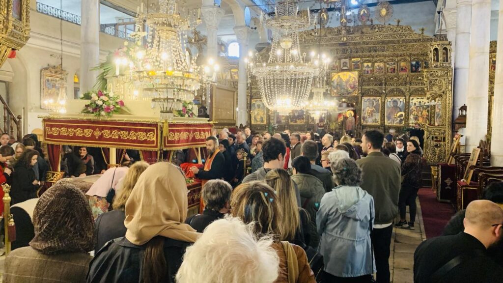 Велики Петок во храмот „Свети Великомаченик Димитриј“ Битола 6 1000006143