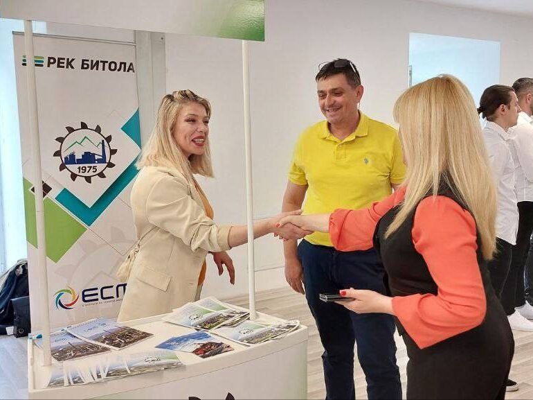 РЕК Битола на Career Expo 2025: Поврзување на индустријата со идните ИТ инженери 6 495565316 1492018862166362 1167059078149798438 n edited