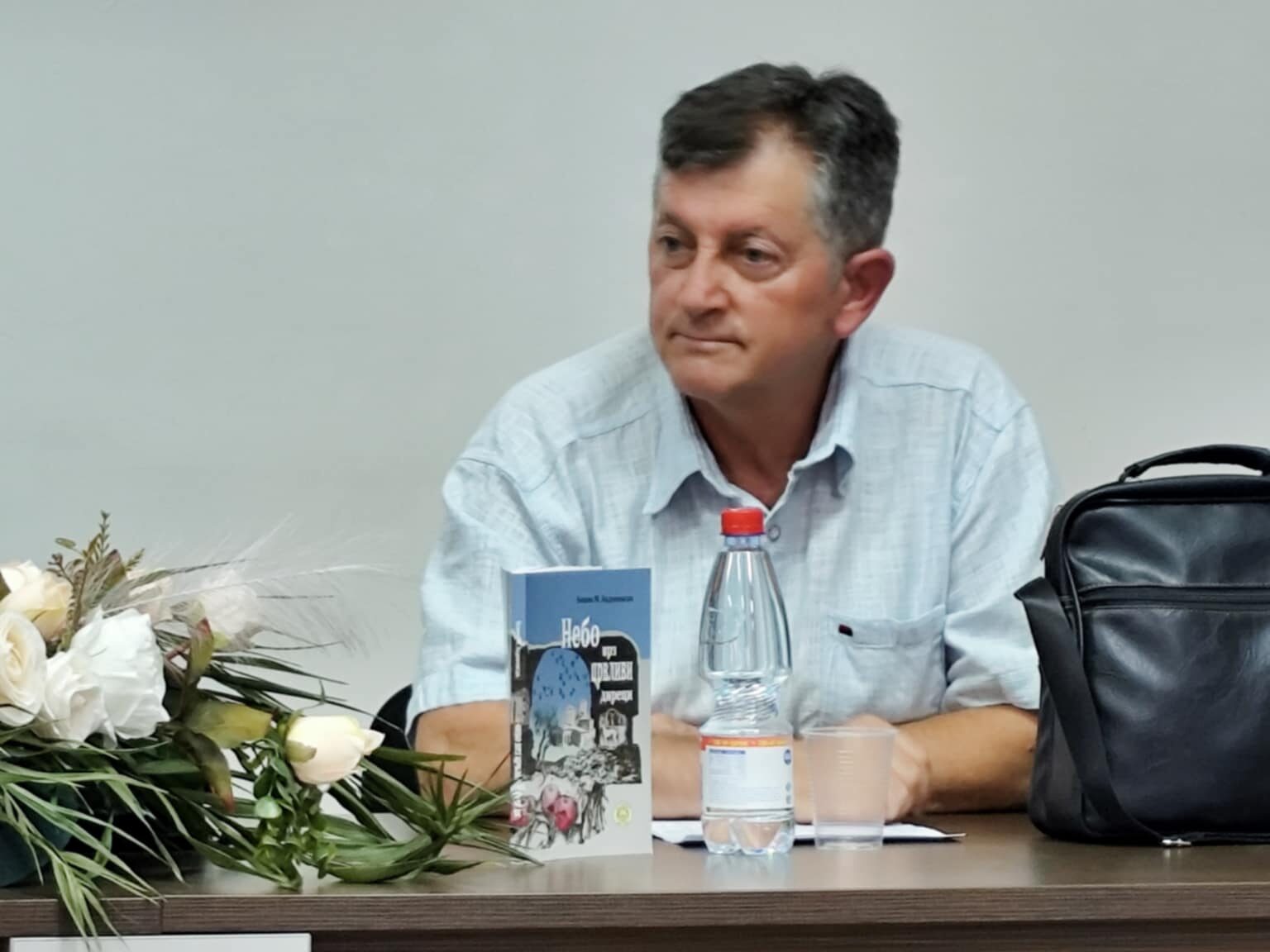 Промоција на поетската книга „Небо врз црвливи диреци“ од Божин М. Андоновски 6 6d097b30 2a08 4f36 8870 5d1f990a432a edited