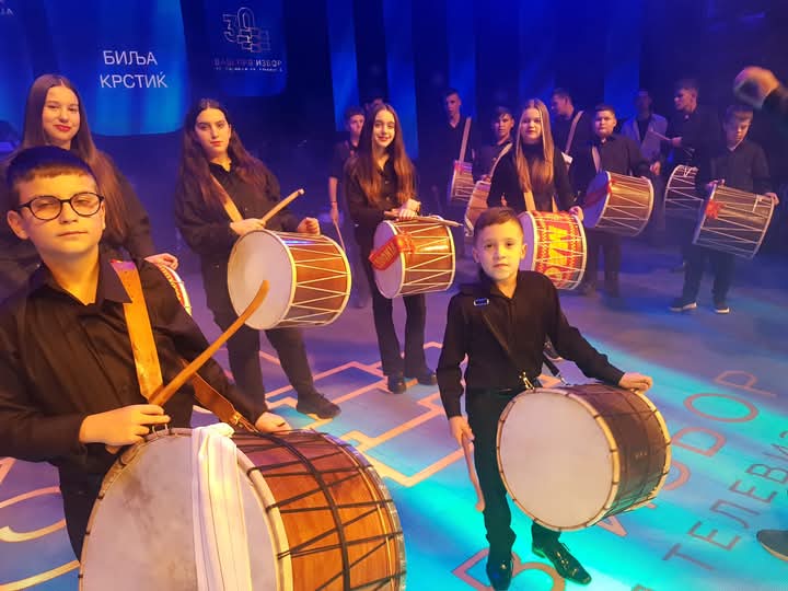Матеј Здравковски – седумгодишен тапанџија од Битола кој ја освојува музичката сцена 21 На проба во МНТ 30 години сител