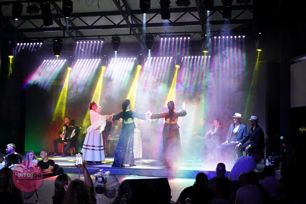 „За раѓањето и вечноста“ – 4 години Голд Фелициа 5 gf 4 2