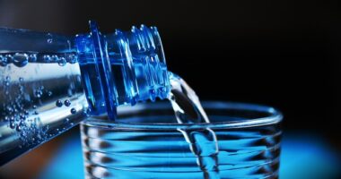 Пијте доволно вода – клуч за здравје во топлите летни денови 1443 r25IQAEAAAAAAAAAAPBsJkgAAauTjWAAAAAASUVORK5CYII=