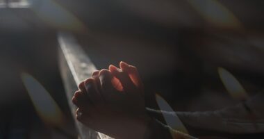 Човек кој е во прелест се чини дека е во непријателство и војна со сите други луѓе 6 r25IQAEAAAAAAAAAAPBsJkgAAauTjWAAAAAASUVORK5CYII=