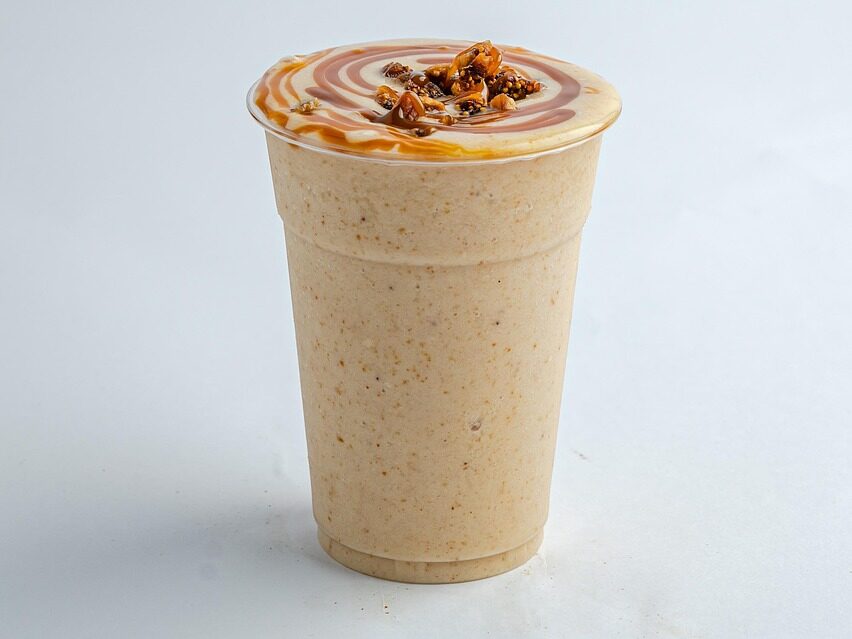 Сникерс смути: здрав десерт во чаша што ќе го обожавате! 3 fig milk shake 7267991 1280 edited