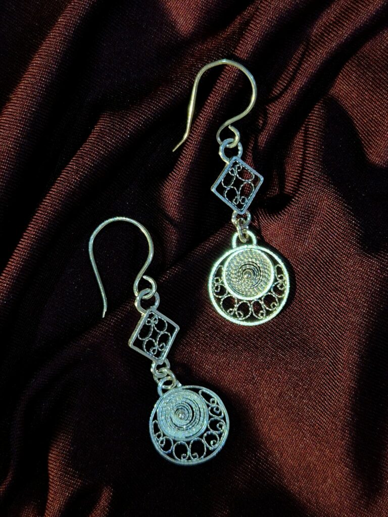 Ана Спиркоска – најмладата филигранистка од Битола го оживува заборавениот занает 6 584420315 732959839827221 6019610054315513328 n