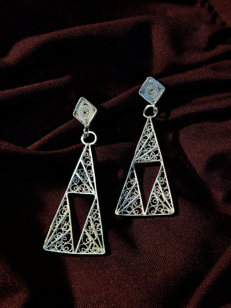 Ана Спиркоска – најмладата филигранистка од Битола го оживува заборавениот занает 10 590036239 851609693942620 3824324925692238360 n