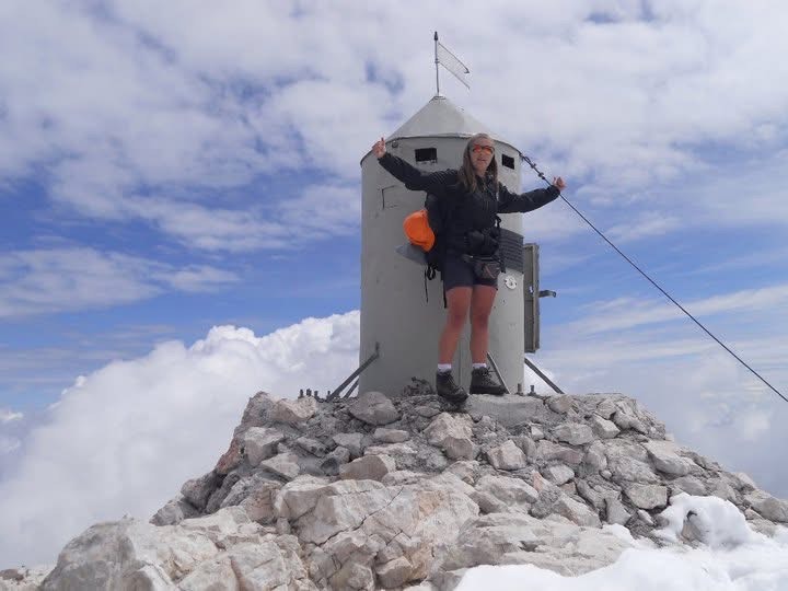 Од Пелистер до Триглав: Битолчанката Наташа четирипати го освои Триглав, еднаш и со нејзините близначки 19 IMG 2243