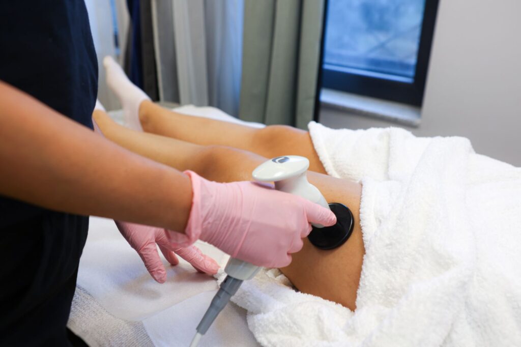 Салон што им носи самодоверба на клиентите: Атоник го менува стандардот за убавина во Битола 12 1000008247