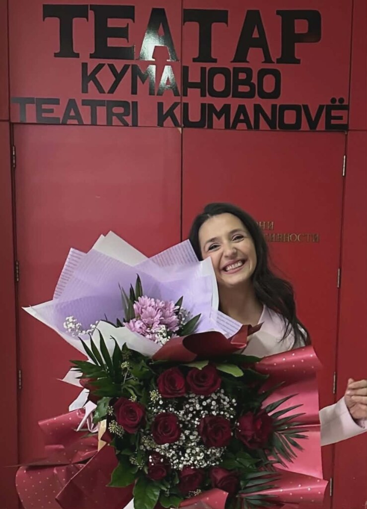 Интервју со Владанка Крстевски: Комедијата е најтешка за играње, но и најискрена 2 Messenger creation 9A1E8AED D6F8 4BA5 9C57 DC085FE29169