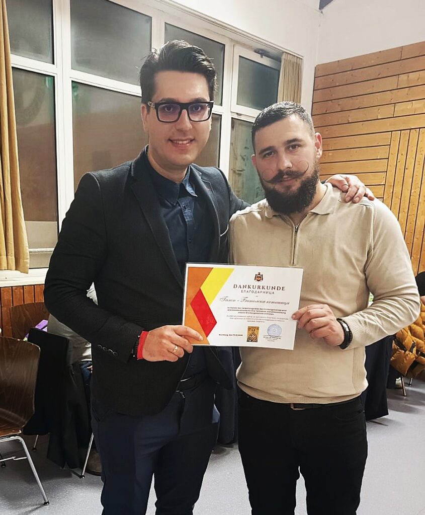 Македонската традиција и музика одекнаа во Нирнберг 6 galop konjanica1