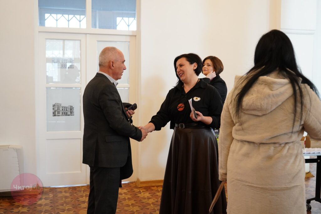 Поддршка и разбирање-Трибина за аутизмот во организација на Невроразлични 18 Невроразлични 15