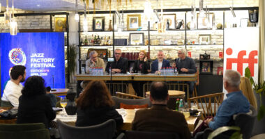 Jazz Factory Festival 2026 свечено отворен: Битола вечерва во ритамот на џезот 1485 r25IQAEAAAAAAAAAAPBsJkgAAauTjWAAAAAASUVORK5CYII=