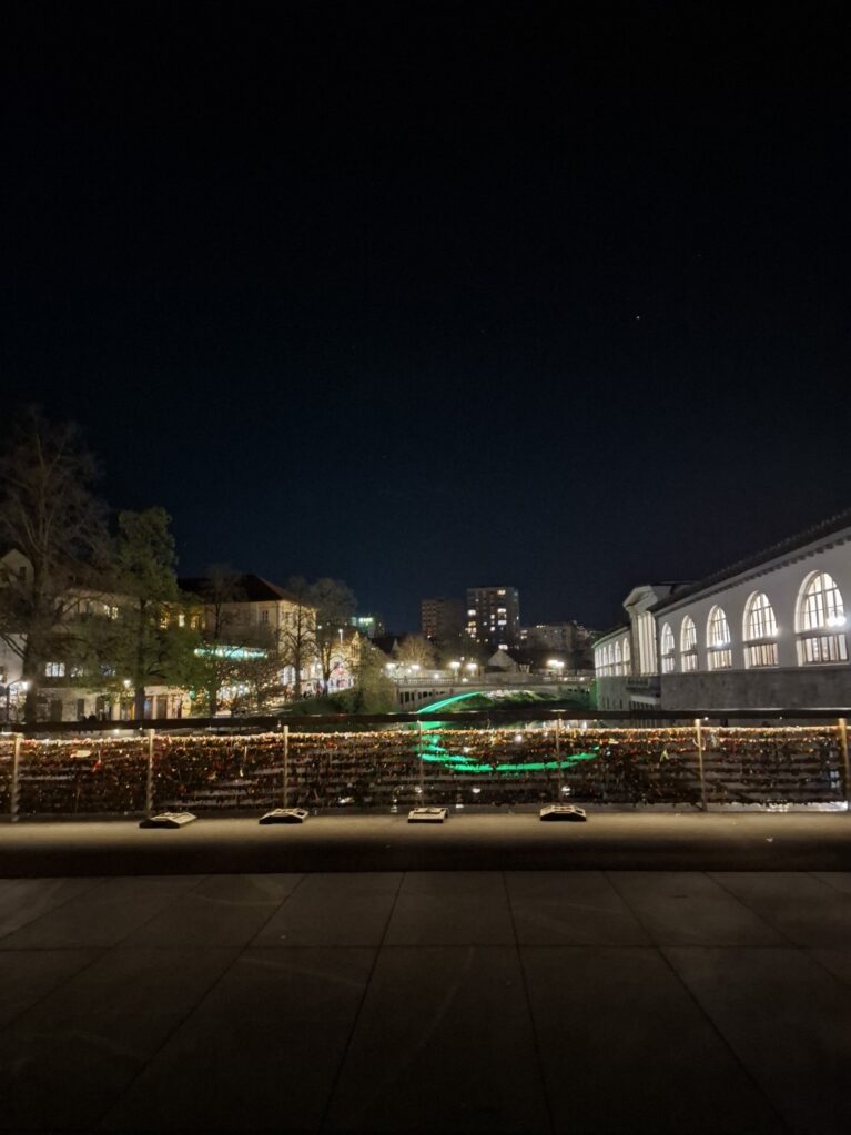 Приказната на Љубљана – градот на мостовите и утринска магла 15 ljubljana 10