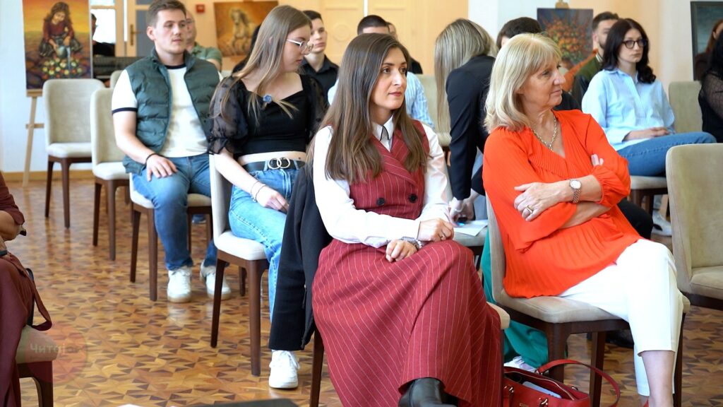 Марија Стојановска најдобар оратор на УКЛО ТРИВИУМ 2026 3 uklo oratori 3