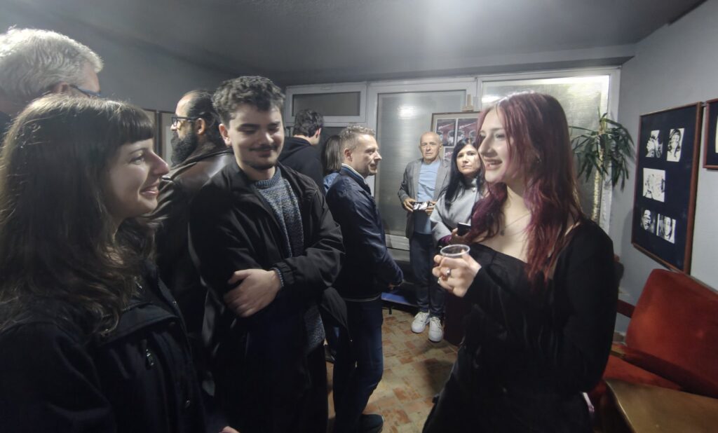 „Двојна визија“ - изложба на Ема Илоска и Андреа Ресановиќ 10 v7 e1777352467956