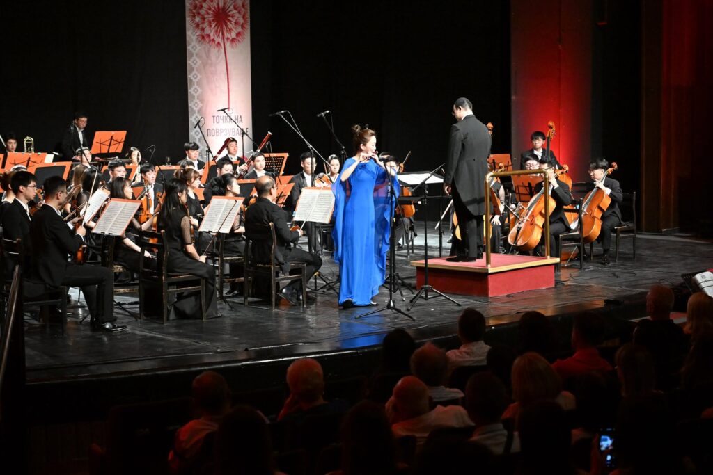 Со концерт на Ningbo Symphony Orchestra свечено отворено 56. издание на „Илинденски денови“ во Битола 3 ilindenski4