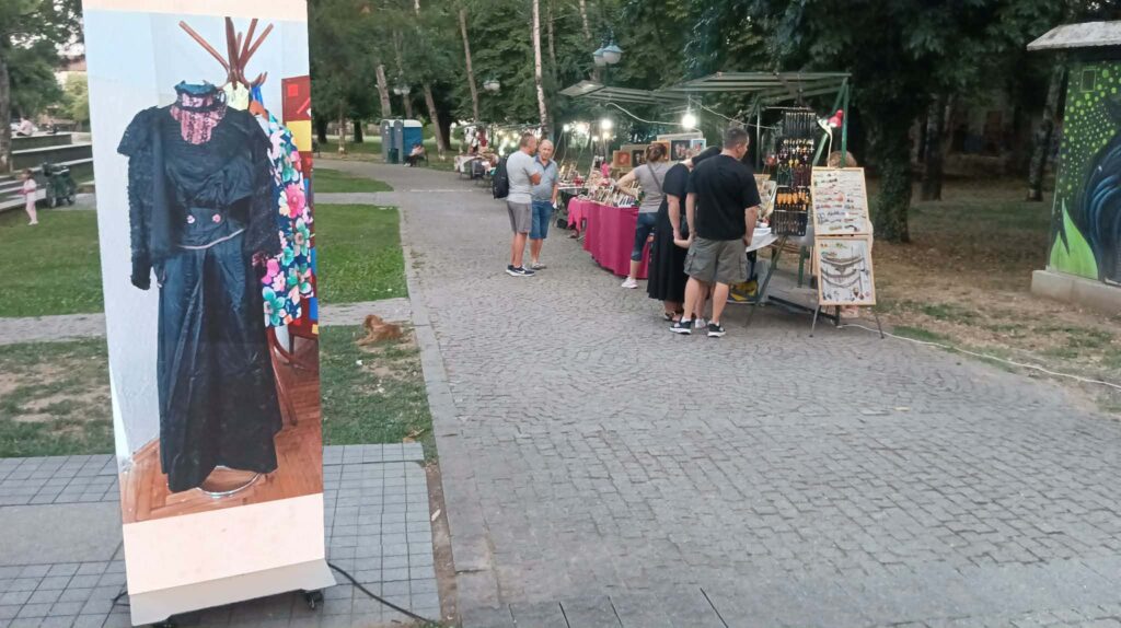 Да не се заборави традицијата: „Ѕирнете во старите касели“ 6 1000010754