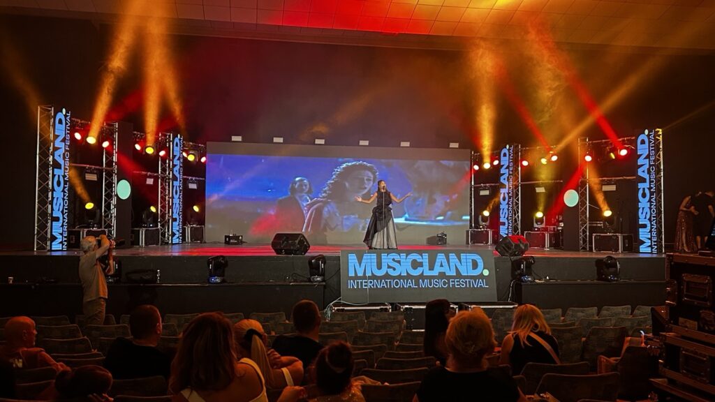 WORLD HITS NIGHT – Спектакуларна музичка вечер во Струга 4 musicland 26 1