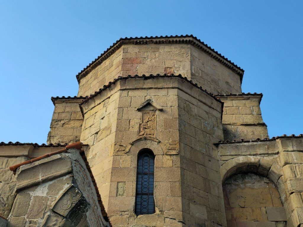 Православна Грузија – меѓу древните храмови и живата вера 5 Џвари 5