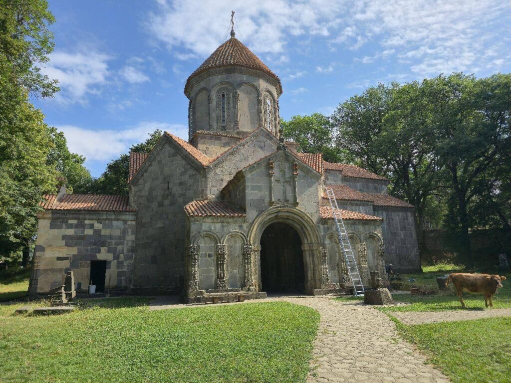 Православна Грузија – меѓу древните храмови и живата вера 10 Сиони 1