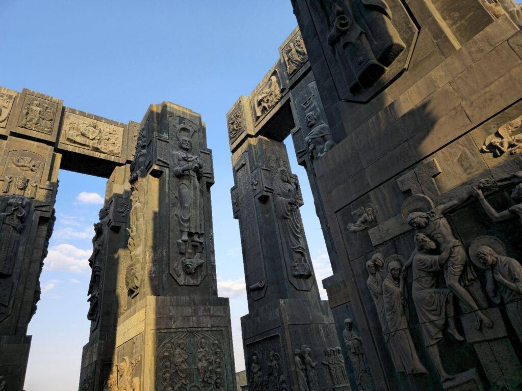 Православна Грузија – меѓу древните храмови и живата вера 13 хронките 8