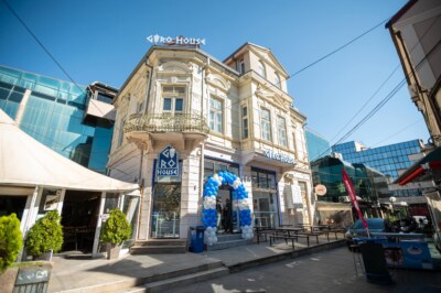 Битола доби ново место за вистинско гиро – Gyro House го отвори четвртиот ресторан во Македонија 5 gABo+XJeQAAAABJRU5ErkJggg==