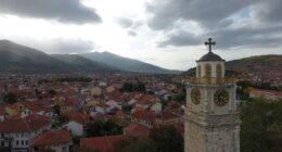 Од „Билјана платно белеше“ до „Битола мој роден крај“: 90 години музичка приказна на Саат-кулата во Битола 35